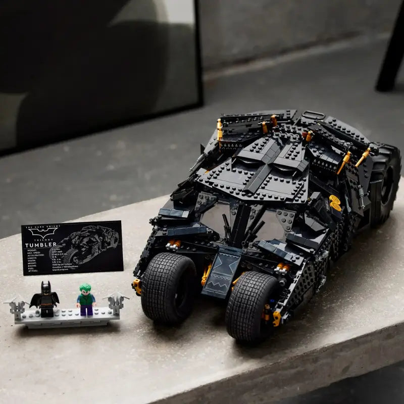 Batman Tumbler | 2049 Piezas